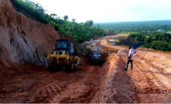 5 Ebonyi communities benefit from FG’s construction of 12 kilometre Ohafia/Oso Road