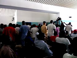 Photos: Deltans waiting for Ibori  at Osubi airport