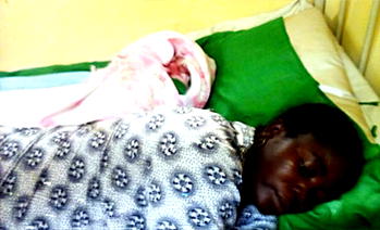 Woman gives birth in Lagos commercial bus