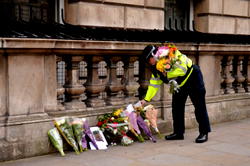 Breaking: 11 injured in crash near London museum
