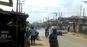 Fear grips Ejigbo community, as council, monarch, indigenes, clash