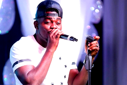 Fame, material things cannot change who I am; Kelly Handsome boasts