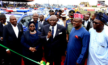 Photos: Gov. Ambode inaugurates Neigbourhood Safety Corps at Agege Mini Stadium, Lagos