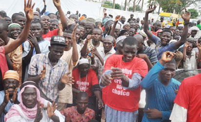 Photos: Beggars protest in Alausa Ikeja Lagos - Vanguard News