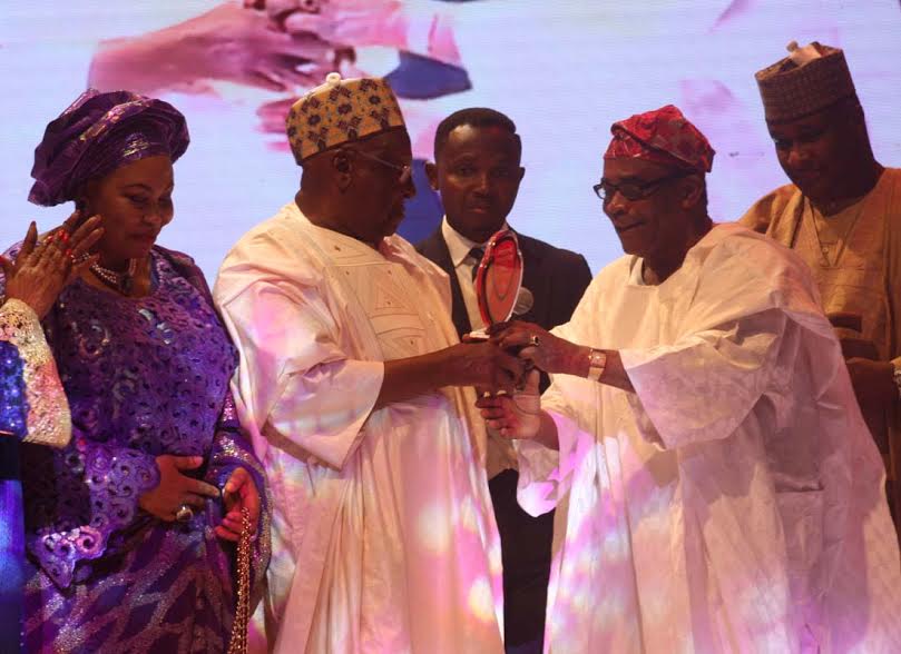 Photos: Gowon, Obianor, Emefiele, Bagudu, Pascal Dozie, others at Vanguard award