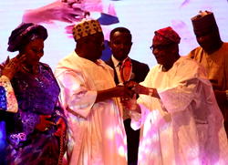 Photos: Gowon, Obianor, Emefiele, Bagudu, Pascal Dozie, others at Vanguard award