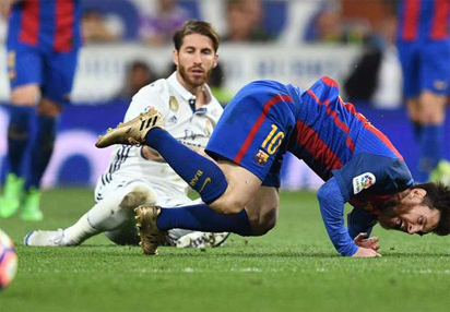 Messi to see dentist after losing tooth in El Clasico - Vanguard News