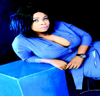 Yoruba Actress Tonia Ferrari seduces in new photos