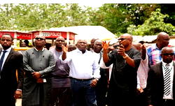 FG hands over repairs of Airport Road to Lagos govt