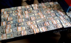 EFCC smashes notorious kidnap, 419 syndicate, recovers fake $570,000