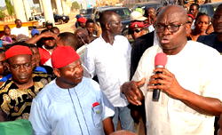 Kanu: Nidigbo showers Fayose with heroic welcome in Ekiti