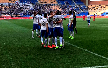 Cowed Chinese football clubs desist in face of 100% levy