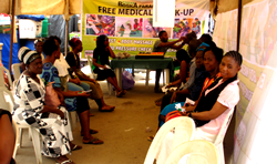 Boska takes ‘Pain Free’ campaign to Oshodi Arena market