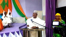 Governor Dankwambo tasks NUJ on professionalism