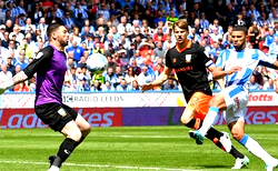 Huddersfield frustrated in play-off stalemate
