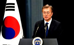 Moon Jae-In sworn in as Korea president