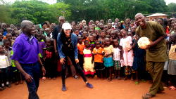 Edo IDPs: FG set to distribute educational materials, food items