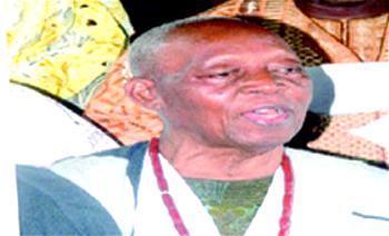 How Pa Akomolafe, Awolowo’s shadow minister, bagged doctorate award at 100 – Oluwole, son
