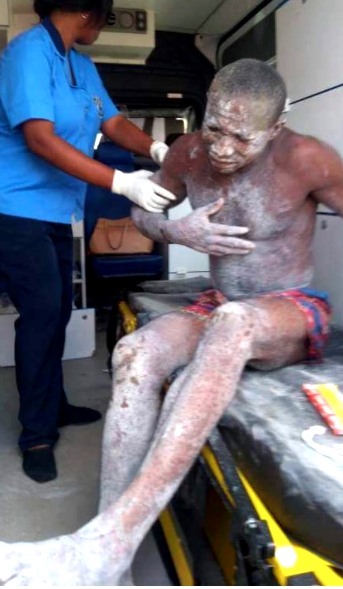 One dead, 17 rescued, scores trapped  as building collapses in Lagos