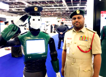 Robots begin duty as policemen in Dubai