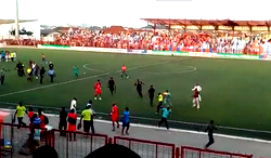 Sunshine Star fans attack linesman