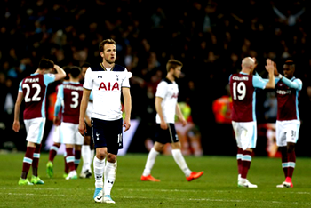 Lanzini leaves Spurs’ title bid in tatters