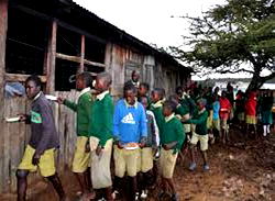 FG offers free food to 800,000 pupils in Kaduna