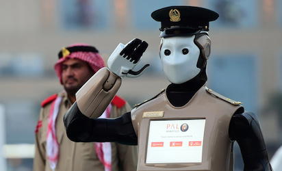 First robotic cop joins Dubai police