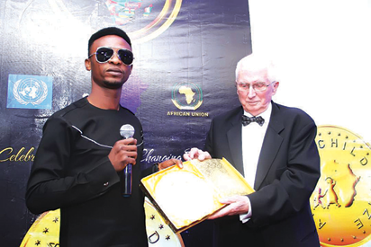 I Go Dye dedicates African Child Prize to Nigerian Armed Forces