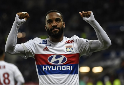 Arsenal to pay €65million for Lacazette