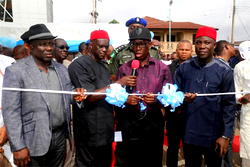 2nd Anniversary Celebration:  Gov. Okowa commissions 12 roads in Asaba