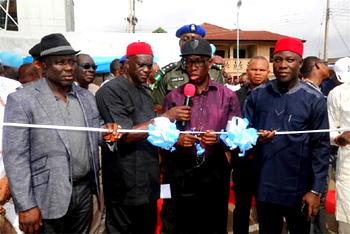 2nd Anniversary Celebration:  Gov. Okowa commissions 12 roads in Asaba