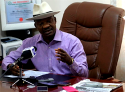 Okowa condoles Itsekiri nation as Pa Ayomike dies at 90