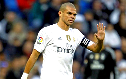 Pepe bids farewell to Real Madrid fans