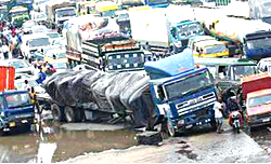 Stakeholders place  cost of Apapa traffic at trillions of Naira