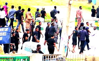Makurdi varsity shut, as students protest colleague’s death