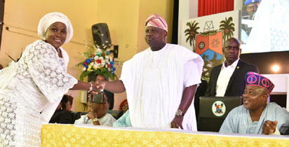 Ambode trains Lagos public servants, preaches transformational leadership