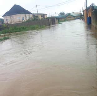 Video: Flood visits Itire, Surulere Lagos