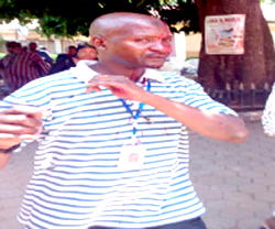 Journalists beaten, property destroyed as thugs  invade Kaduna NUJ Secretariat