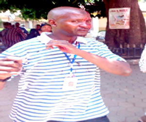 Journalists beaten, property destroyed as thugs  invade Kaduna NUJ Secretariat