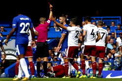 Burnley stun champions Chelsea 3-2 in opener