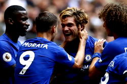 Alonso brace boosts Chelsea, Huddersfield win again