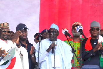 PDP extends Makarfi’s tenure, dissolves Excos In 7 states