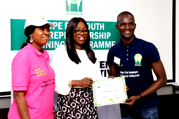 Int’l Youth Day: Ambode’s wife empowers youths with entrepreneurial skills