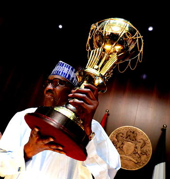 Buhari gets standing ovation at FEC meeting