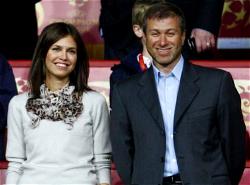 Chelsea owner Abramovich splits from wife