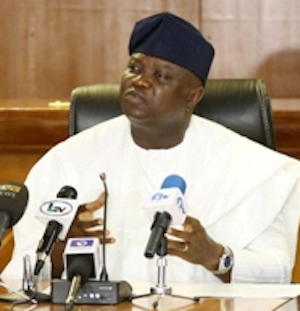 Lagos gives out N100,000 non payeable grant to 500 disabilities