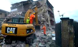 Breaking: Many feared dead as building collapses in P/Harcourt