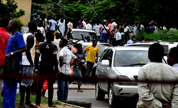 Videos on attack on #ResumeOrResign protesters