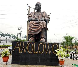 Photos: New 20-feet statue Chief Obafemi Awolowo